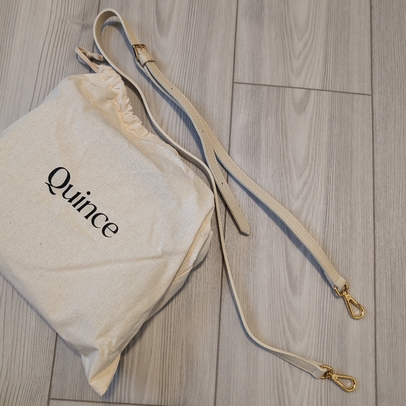 Quince Italian Leather Crossbody Bag Stone NEW - Picture 15 of 15